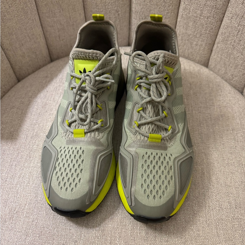 Adidas Men's Grey and Yellow Running Shoes